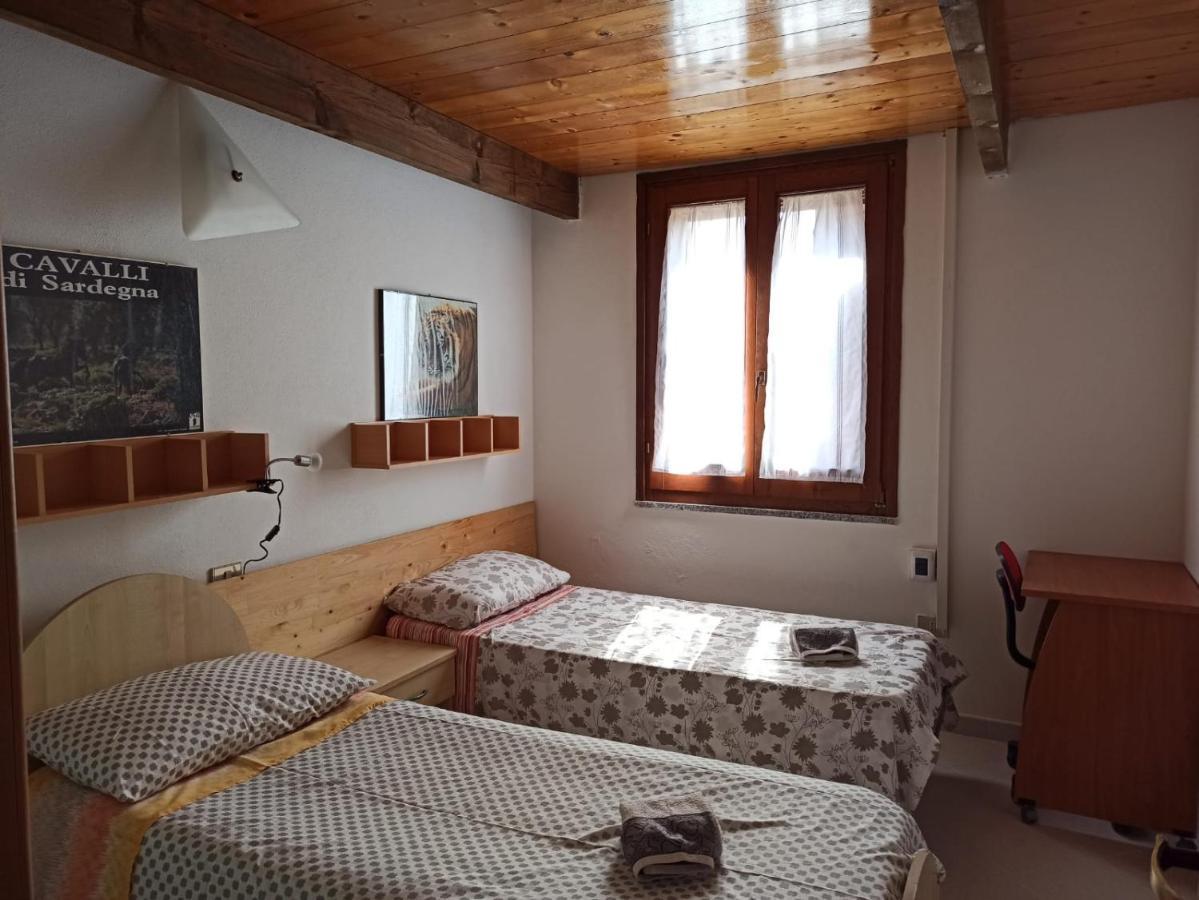 Apartamento Il Giglio Vista Mare Funtana Meiga Exterior foto